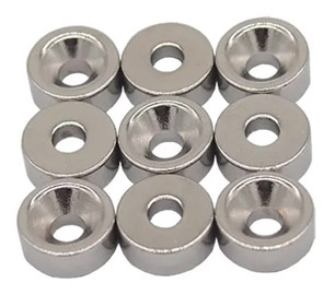 Countersunk hole strong magnet