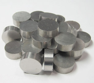 Alnico magnet